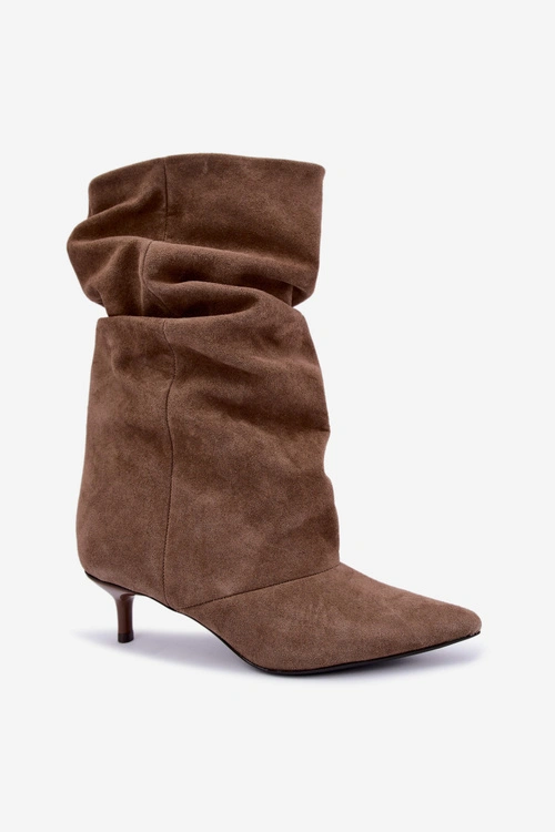 Wsuwane Botki Typu Slouchy Na Obcasie Z Naturalnego Zamszu Khaki Cindrelle
