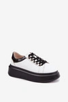Skórzane Półbuty Sneakersy Damskie Z Ćwiekami Artiker 55C0401 Biało-Czarne