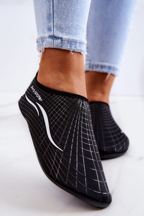 Buty Sportowe Damskie Do Wody ProWater 22-4-013L Czarne